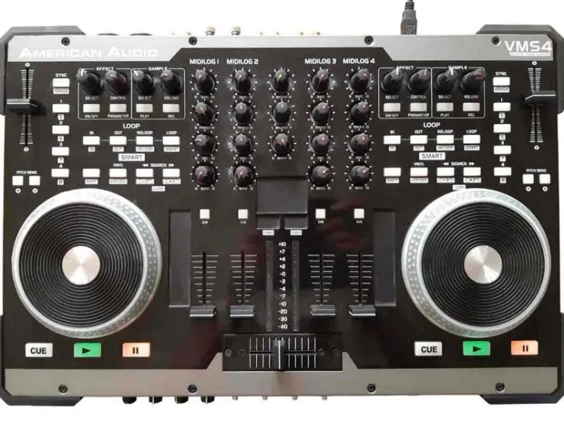 Tradera DJ mixer/MIDI controller, American Audio VMS4, 4 kanaler^ Dj-utrustning