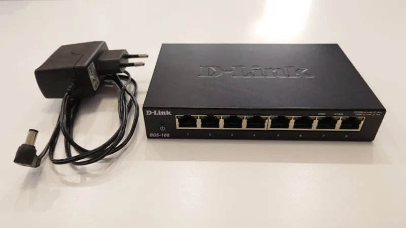 Tradera D-Link DGS-108 8-ports Gigabit Switch> Nätverk & Tillbehör