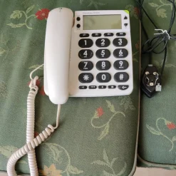 Tradera Fast Telefoni<Doro PhoneEasy 312c