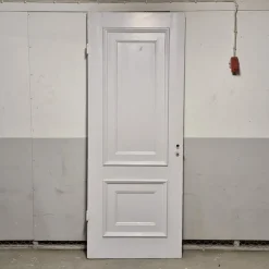 Tradera Dörr i trä - Högerdörr - 211 x 81,5 cm - Trädörr - Antik> Övriga Byggartiklar