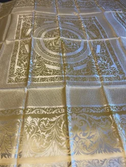 Tradera Duk med vackert mönster> Textilier