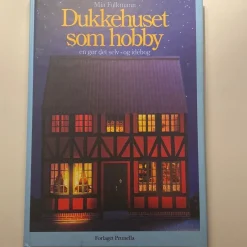 Tradera Dukkehuset som hobby: en gör det själv- och idébok> Handarbete