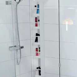 Tradera Duschhylla _Entligen_ i färgen vit, längre variant.> Badrum