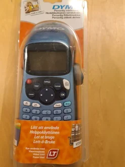 Tradera Affärsverksamhet<DYMO LetraTag Etikettskrivare med papper NY