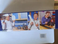 Tradera Ellist med inbyggd radio^ Bärbart