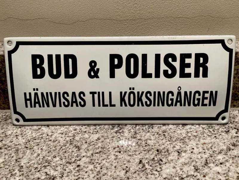 Tradera Emaljskylt Bud & Poliser> Kuriosa