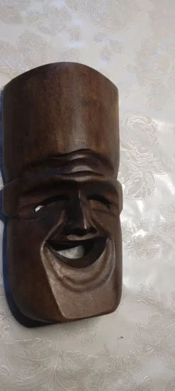 Tradera Samlarfigurer<En fin glad Trämask