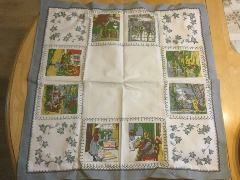 Tradera En fyrkantig vit bordsduk med tryckt motiv i bilder från förr 68 x68 cm^ Hemtextil