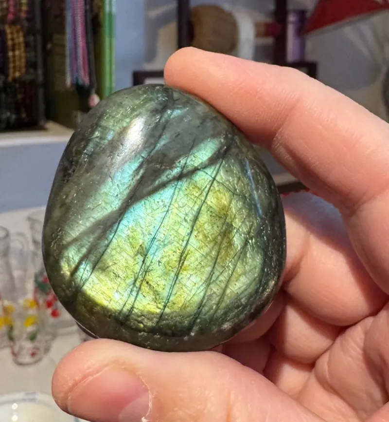 Tradera Ädelstenar<En labradorit labbe Sten Kristal stenar kristaller