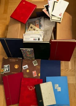 Tradera Enorm frimärkssamling - mycket fint skick!^ Flera Länder