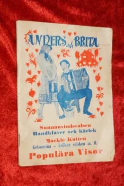 Tradera ETT LITE ÄLDRE VISHÄFTE VISBOK Nr 42 Småskritförlaget Malmö MASSOR AV KLASSIKER> Musik, Visor & Vistryck