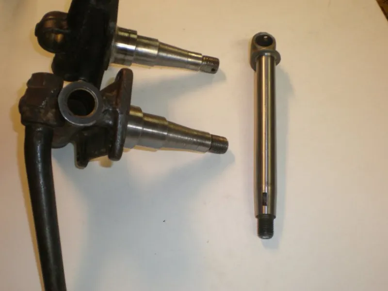 Tradera Ett parti beg. delar till BMW och EMW 321-340 (6-cyl)^ Veteranbilar Före 1990