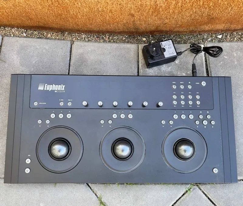 Tradera Euphonix MC Color, Färg Korrektion Konsol för media Kompositör Färggradering^ Studio & Scenutrustning