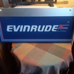 Tradera Skyltar<Evinrude skylt med belysning