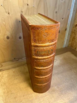 Tradera Familjebibel illustrerad bibel 1940 - Fint skick> Religion & Livsåskådning