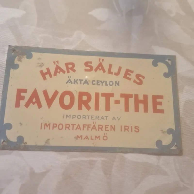 Tradera Reklamprylar<Favorit-Thé Reklamtavla