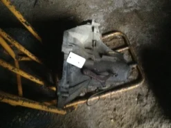 Tradera Fiat 128, växellåda.^ Bildelar & Reservdelar