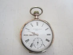 Tradera Fickur A.W. Sjöbeck & co Örebro i silver alla lock^ Fickur