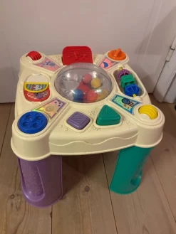 Tradera Fisher-Price Aktivitetsbord> Babyleksaker