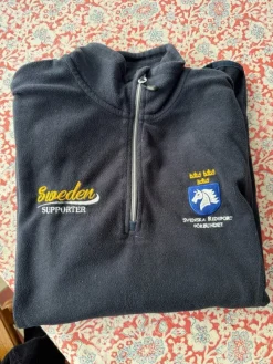 Tradera Häst & Ridsport<Fleece tröja storlek L