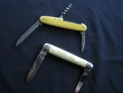 Tradera Knivar & Svärd<Fällkniv Eskilstuna C.O.Ryd + Richard Sheffield England