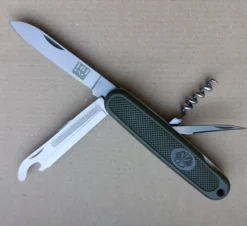 Tradera Knivar & Svärd<Fällkniv Typ Bundeswehr