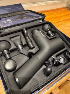 Tradera Flowgun pro 2.0 Massagepistol från Flowlife^ Hälsoprodukter