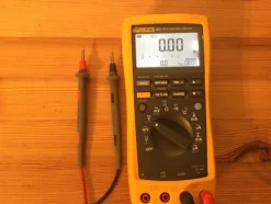 Tradera Fluke 187 True RMS Multimeter^ Elektronikinstrument