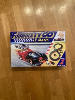Tradera Formula Tyco Le Mans Bilbana - Handkontroller saknas> Leksaksfordon
