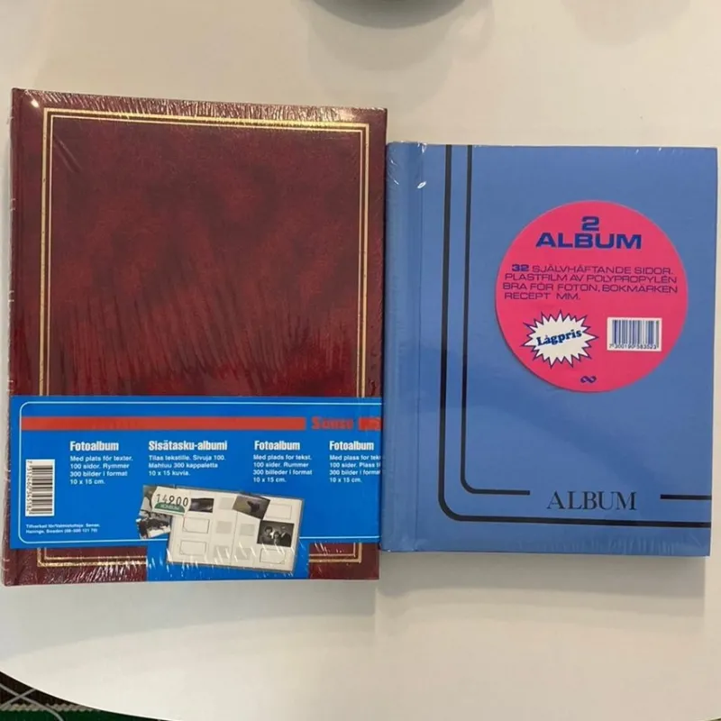 Tradera Fotoalbum nya inplastade en med fickor, två med 32 självhäftande sidor^ Fotoalbum