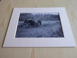 Tradera Mobilia<Fotografi gammalt traktor