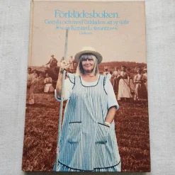 Tradera Förklädesboken Gamla och nya förkläden att sy själv> Handarbete