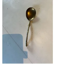 Tradera Gammal sked i mässing> Tenn & Mässing