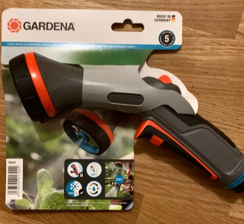 Tradera Trädgårdsredskap<Gardena Comfort sprutpistol, art nr 18321