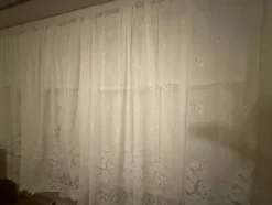 Tradera Gardiner Tyll vit 5 meter 90 centimeter, längd 251.> Textilier