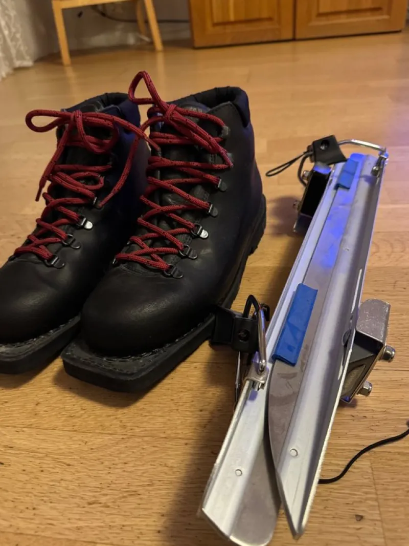 Tradera Långfärdsskridskor<Garmont kängor/pjäxor med Isvidda långfärdsskridskor