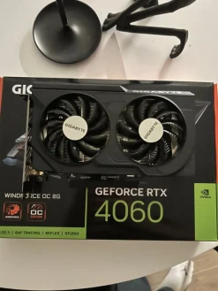 Tradera Gigabyte nvidia RTX 4060 8gb Windforce OC I princip nytt> Datorkomponenter