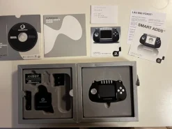 Tradera Retro Tv-spel & Pocketspel<Gizmondo Handheld Spelkonsol med Fathhammer Classics