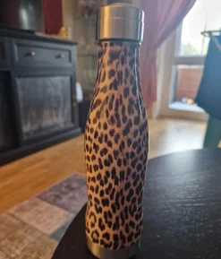 Tradera Glaciär x Ideal of Sweden flaska^ Övrigt Hem & Hushåll