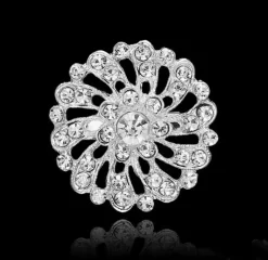 Tradera Glittrande Rund Silver Brosch - Blomma & Vita Rhinestones - Silverpläterad> Broscher