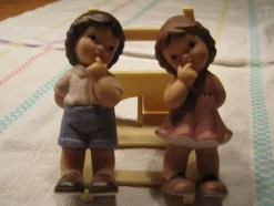 Tradera Goebel Nina Marco - Två söta små figurer> Keramik & Porslin, Utländskt