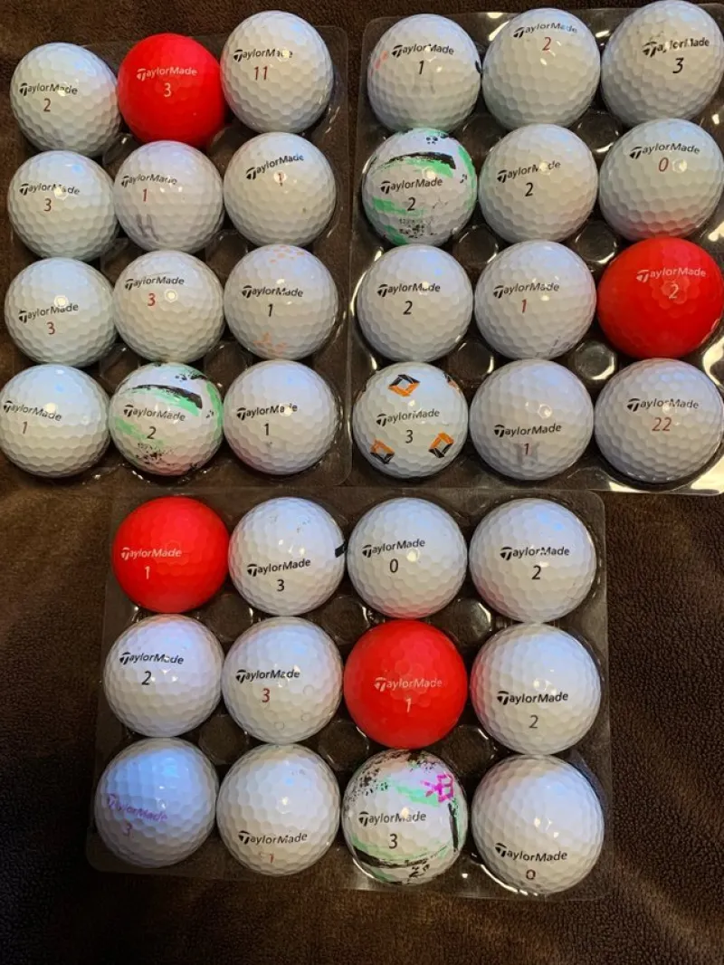 Tradera Golf<Golfbollar TaylorMade mix 36st.