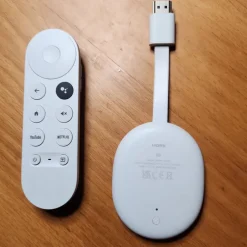 Tradera Google Chromecast Gen 4 Google TV^ Smart Home