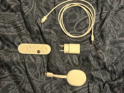 Tradera Google Chromecast HD med Google TV (inkl fjärrkontrol)^ Tv & Tillbehör