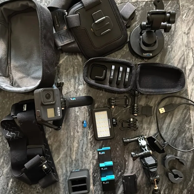 Tradera GoPro hero 8 black med tillbehör^ Filmkameror