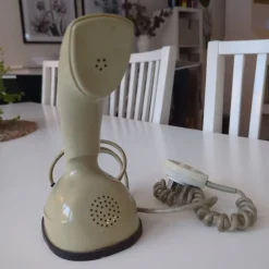 Tradera Fast Telefoni<Grå kobra telefon