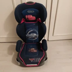 Tradera Graco Bilbarnstol med Bilar motiv> Bilbarnstolar