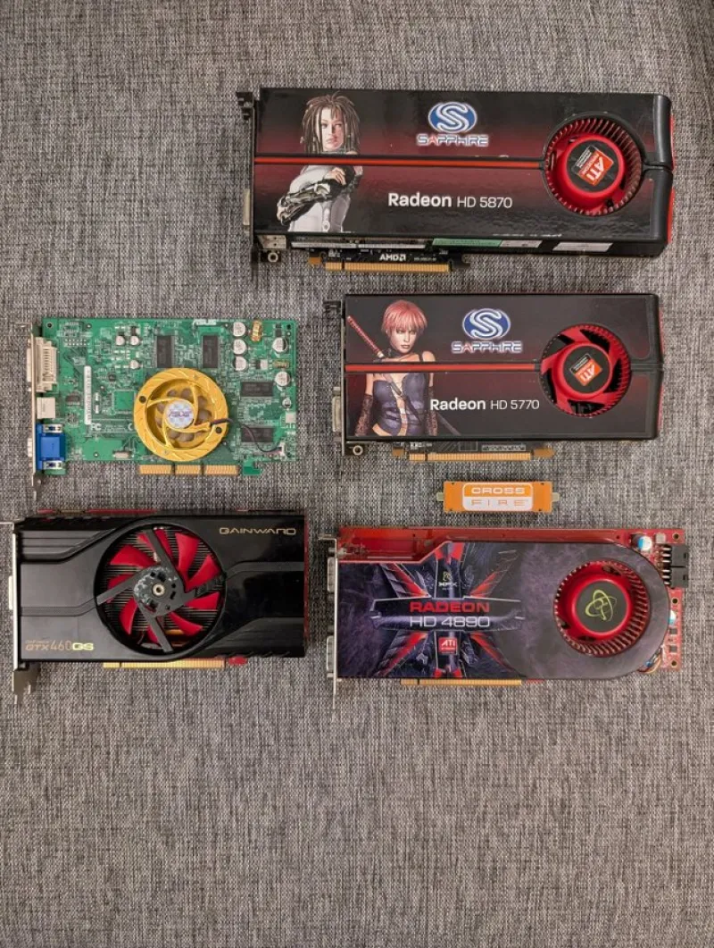 Tradera Grafikkortpaket: Sapphire Radeon HD 5870, HD 5770, HD 4890, Gainward GTX 460 GS> Datorkomponenter