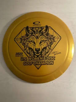 Tradera Discgolf<Grand Rive - Kristin Tattar