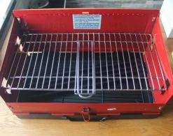 Tradera Grill modell mindre på ben.^ Eld & Grill